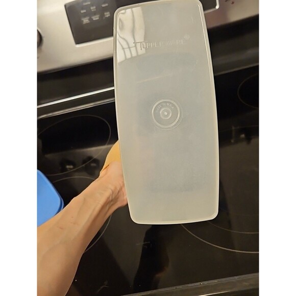 Vintage Tupperware Large Sheer Cereal Keeper Container 20 cup # 1588-2 No Lid - Picture 7 of 7